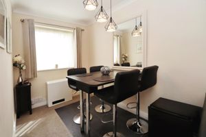 Osbornes Court- click for photo gallery